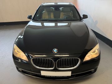 BMW 730 - 5