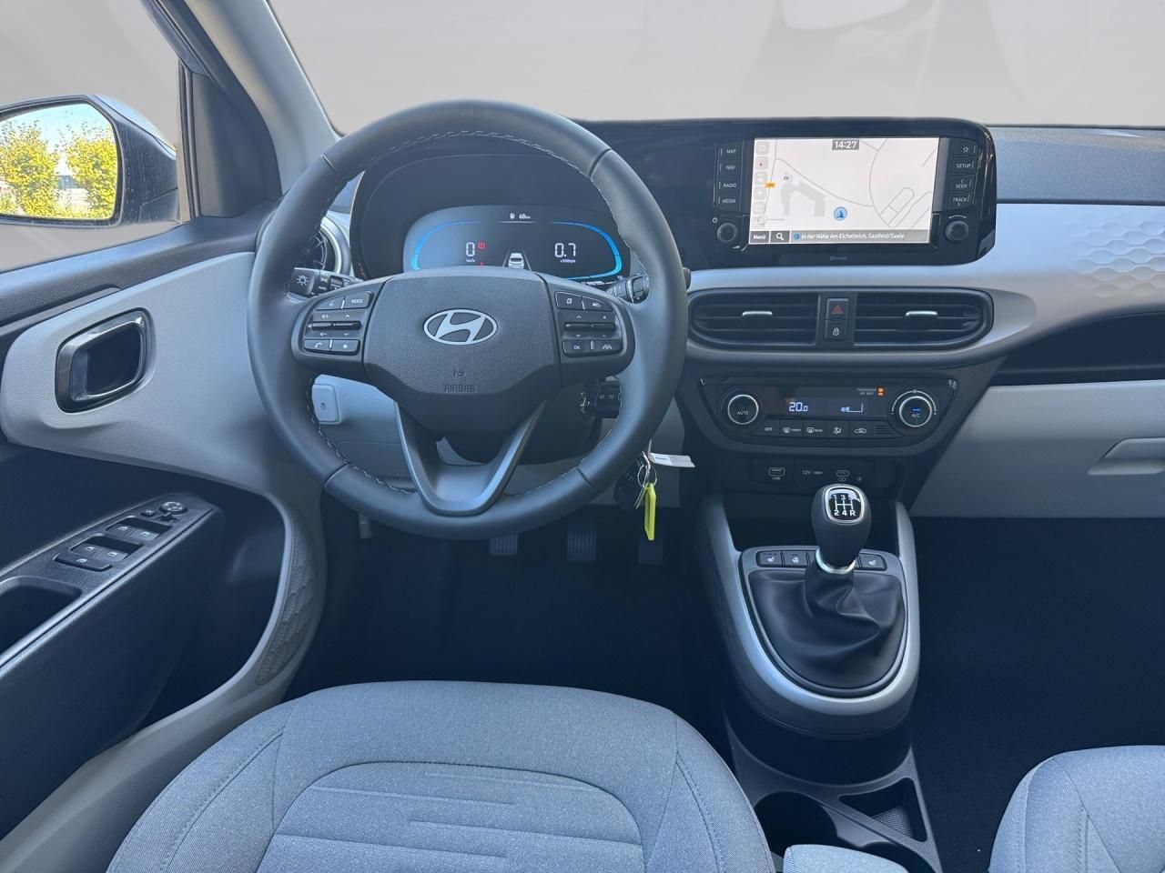 Fahrzeugabbildung Hyundai i10 PRIME *CARPLAY*NAVI*BT*SHZ*