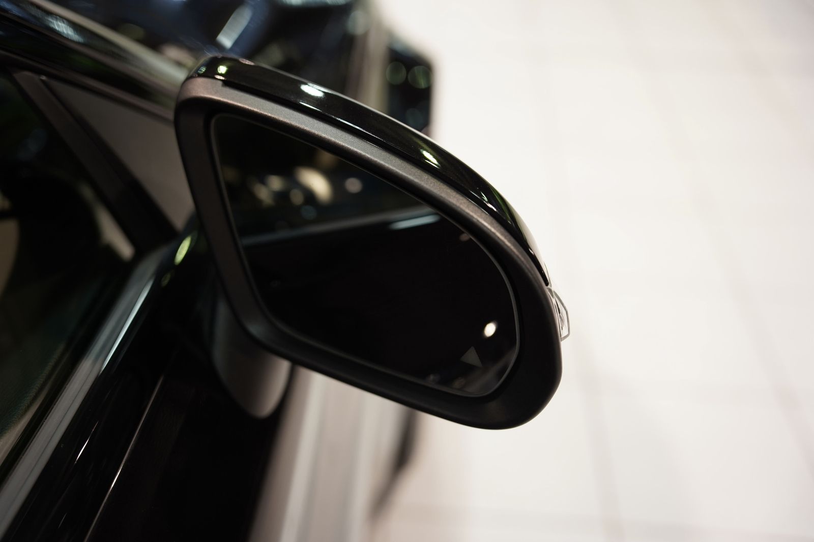 Mercedes Benz C 63 Amg