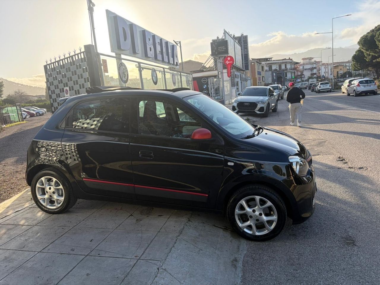 RENAULT Twingo