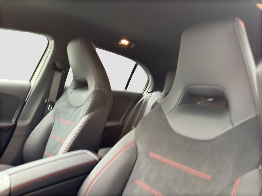 Fahrzeugabbildung Mercedes-Benz A 200 d AMG*NIGHT*LED*SpurH*AUT*Kam.*PDC*ParkAss