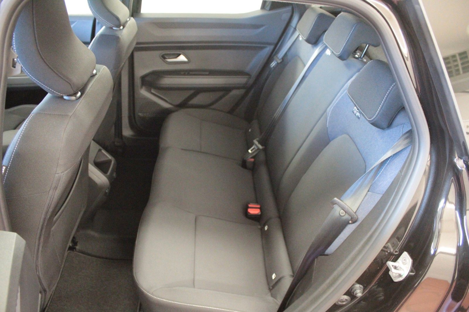 Fahrzeugabbildung Dacia Duster mild hybrid 130 Expression #15176