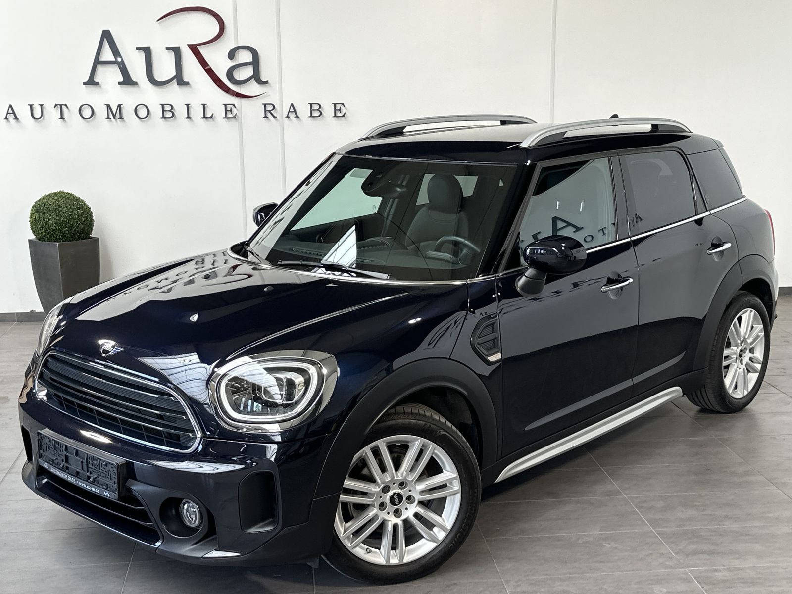 Fahrzeugabbildung MINI Cooper Countryman ALL4 NAV+LED+KAMERA+18ZOLL+DA