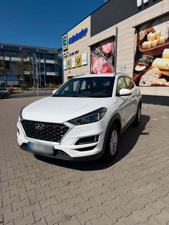 Image of Hyundai TUCSON