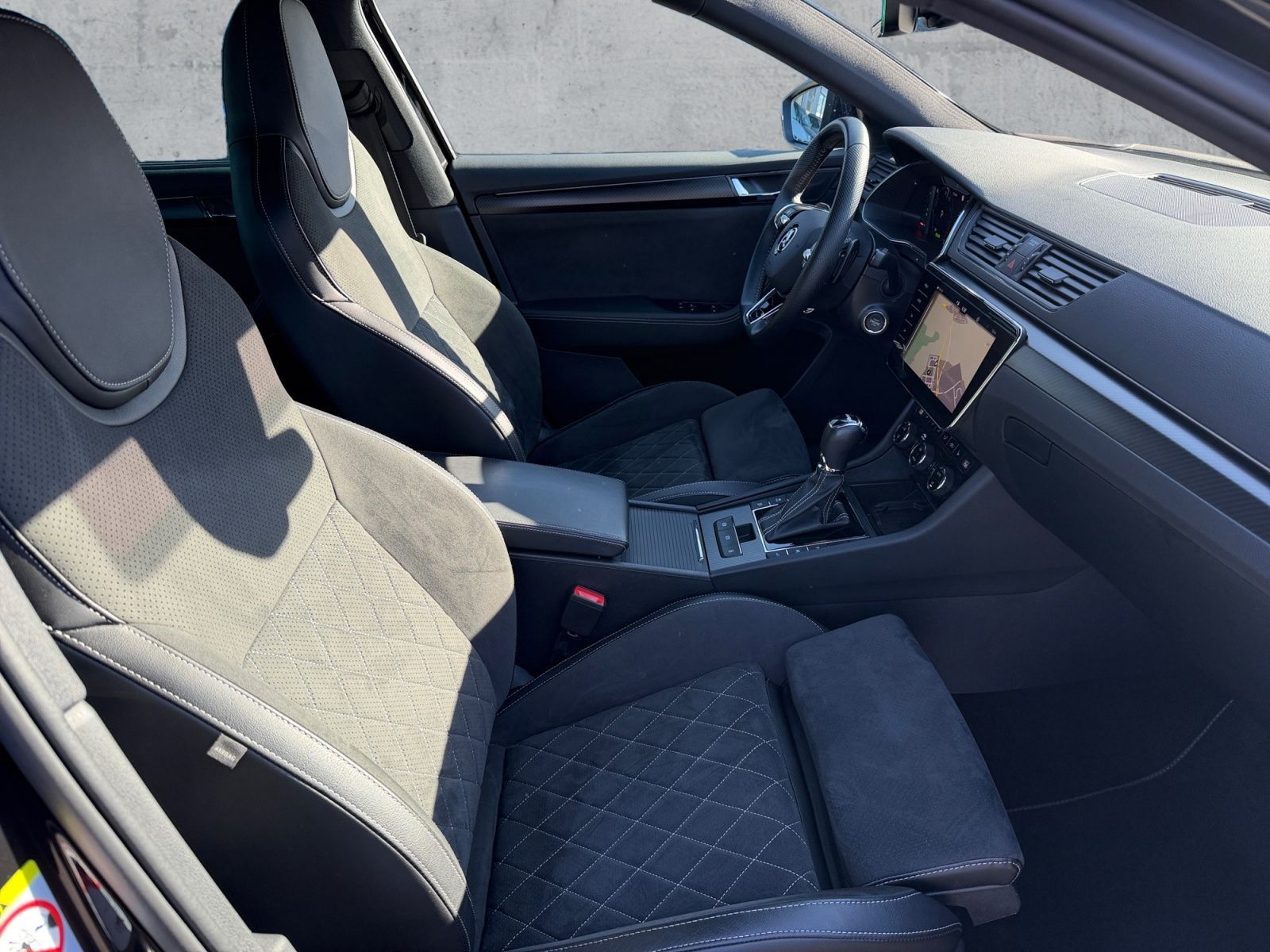Skoda Superb - Bild 13