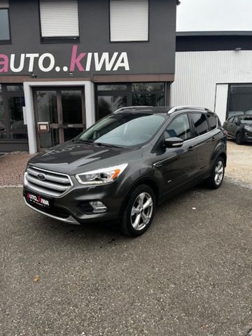 Ford Kuga 4X4 Titanium Automatik HU neu