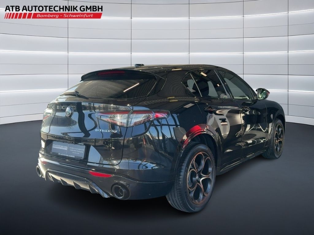Fahrzeugabbildung Alfa Romeo Stelvio INTENSA Q4, AHK, Leder, PDC, Navi,