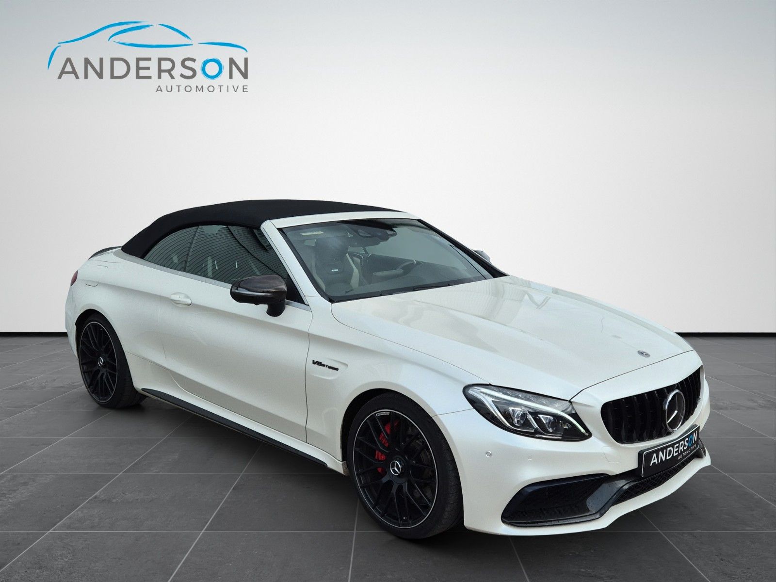 Fahrzeugabbildung Mercedes-Benz C 63S AMG V8 CARBON BURM HUD NIGHT KAM 360°