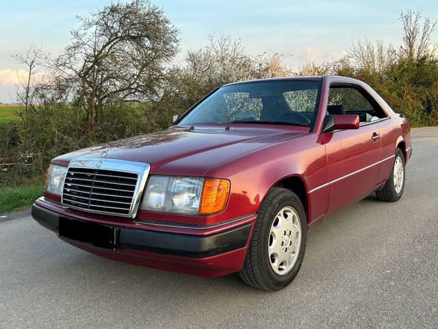 Mercedes-Benz Mercedes CE 220 Coupe Oldtimer 1.Hand