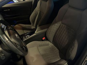 Toyota C-HR - 10