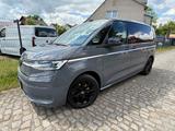 Volkswagen T7 Multivan Style,ACC,AHK,DSG - VW T7 Multivan Gebrauchtwagen in Hamburg
