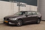 Volvo V60 2.0 B3 163pk automatik Essential -LEER-LED-E - Volvo V60 mit Benzin-Antrieb: Kombi