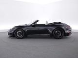 Porsche 992 Carrera 4 GTS Cabrio - mit Benzin-Antrieb: Schwarz, Sportsitze, Cabrio