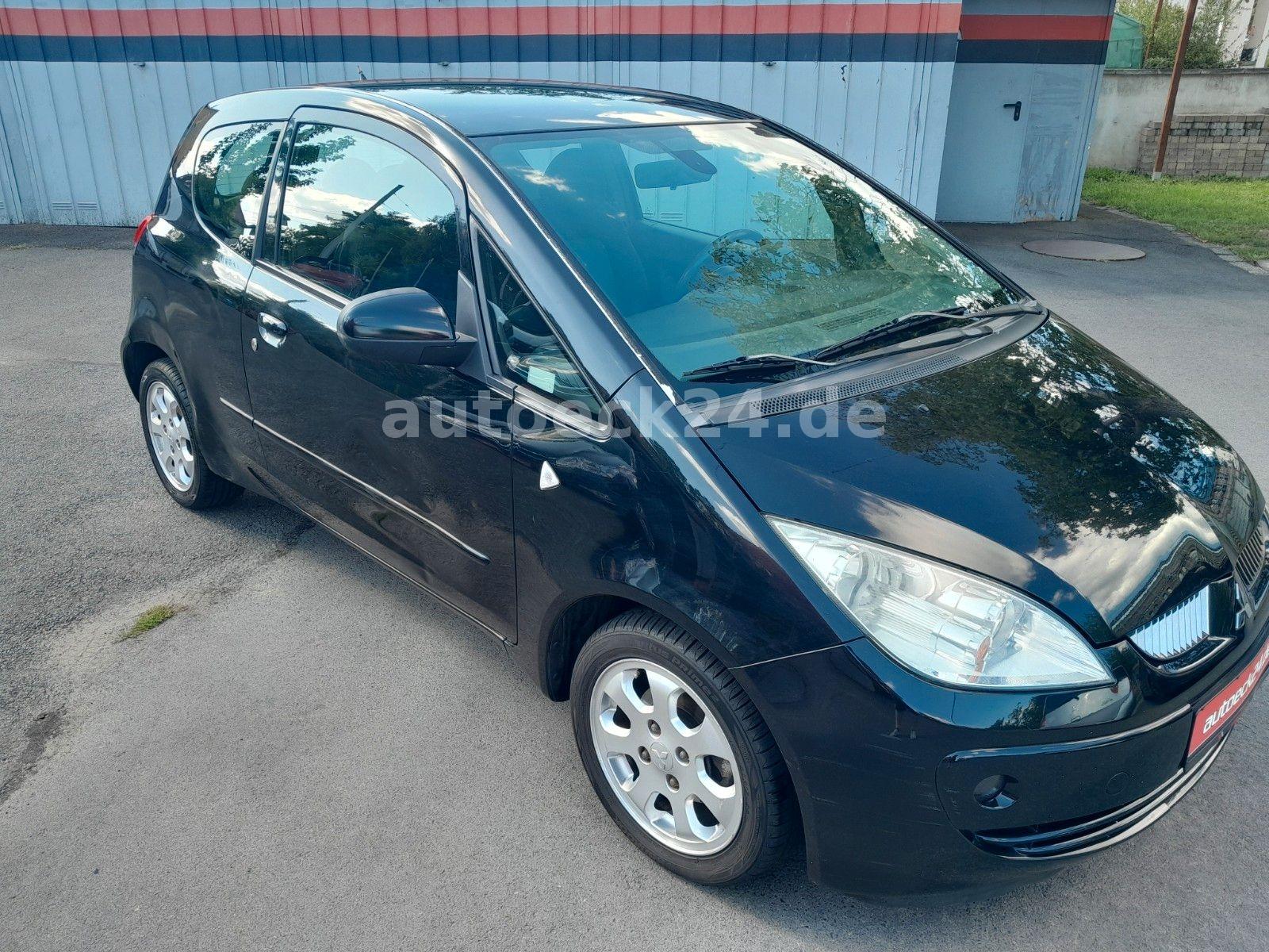 Mitsubishi Colt CZ3 Lim.3-trg. 1.1 Motion, TÜV neu, 8xRäder