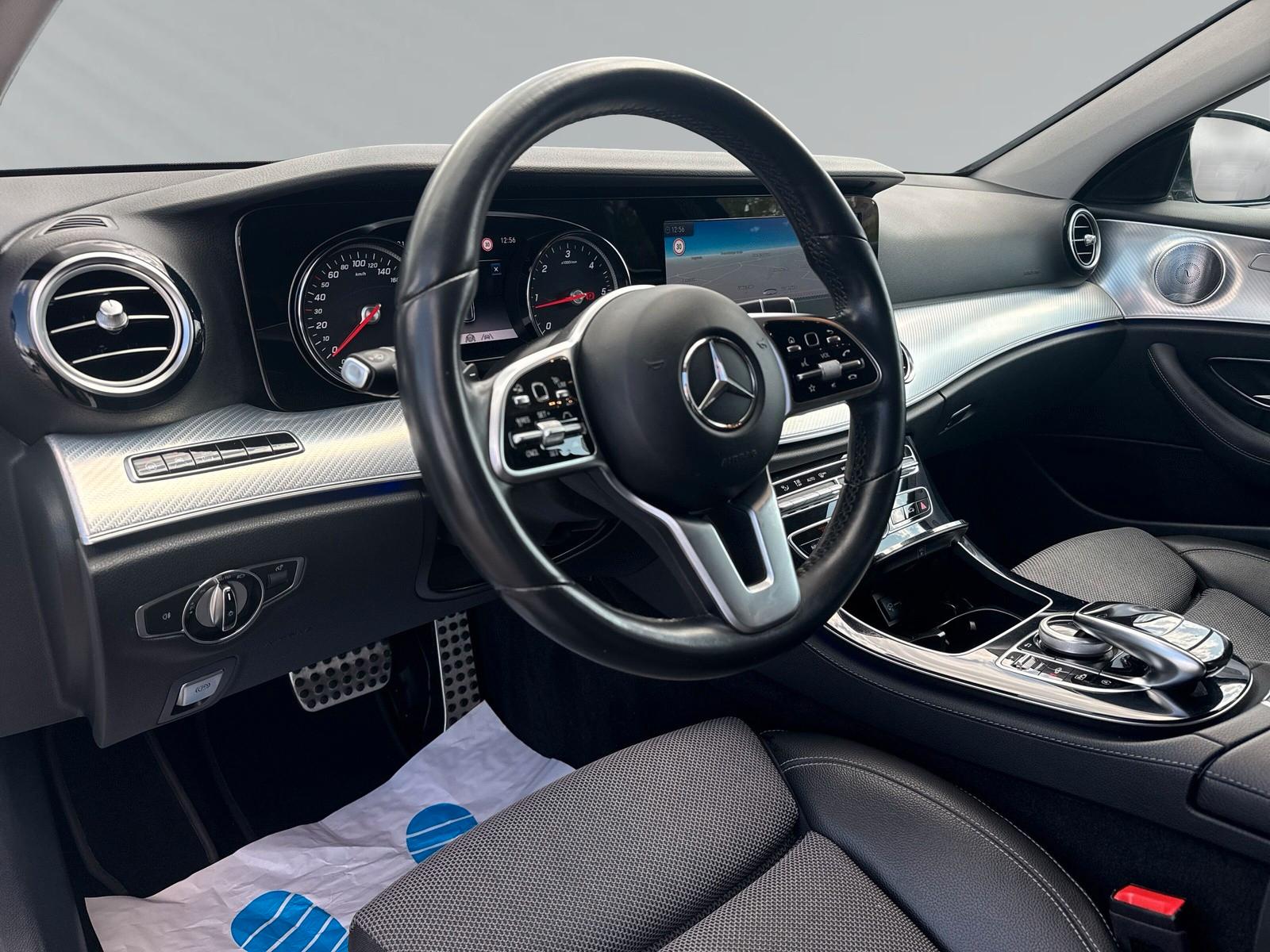 Mercedes-Benz E 220 T-Modell All-Terrain lKamera|Air|Burmester