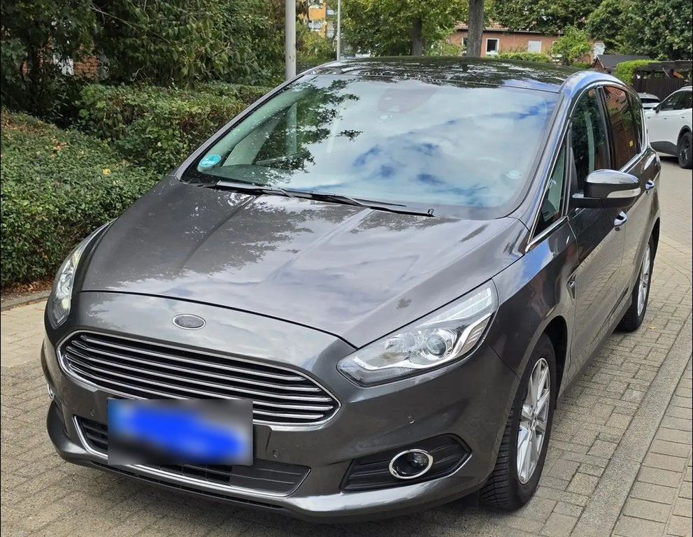 Image of Ford S-Max