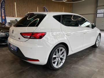 Seat Leon FR *LED*NAVI*SZHZ*TEMPOMAT*SPORTSITZE*TOUCH