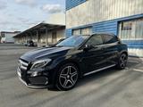 Mercedes-Benz GLA 220 CDI 4MATIC DCT AMG Line PANO - Mercedes-Benz GLA-Class: bis 15000 Euro