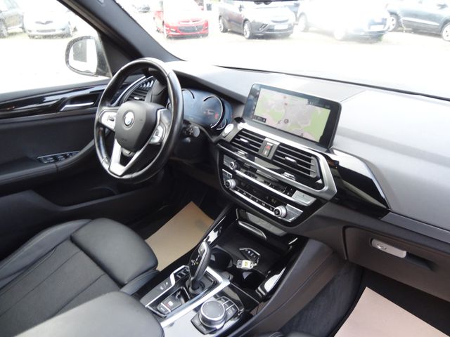 Fahrzeugabbildung BMW X3 xDrive 30d xLine/2.Hd/AHK/Pano/Kam/HUD
