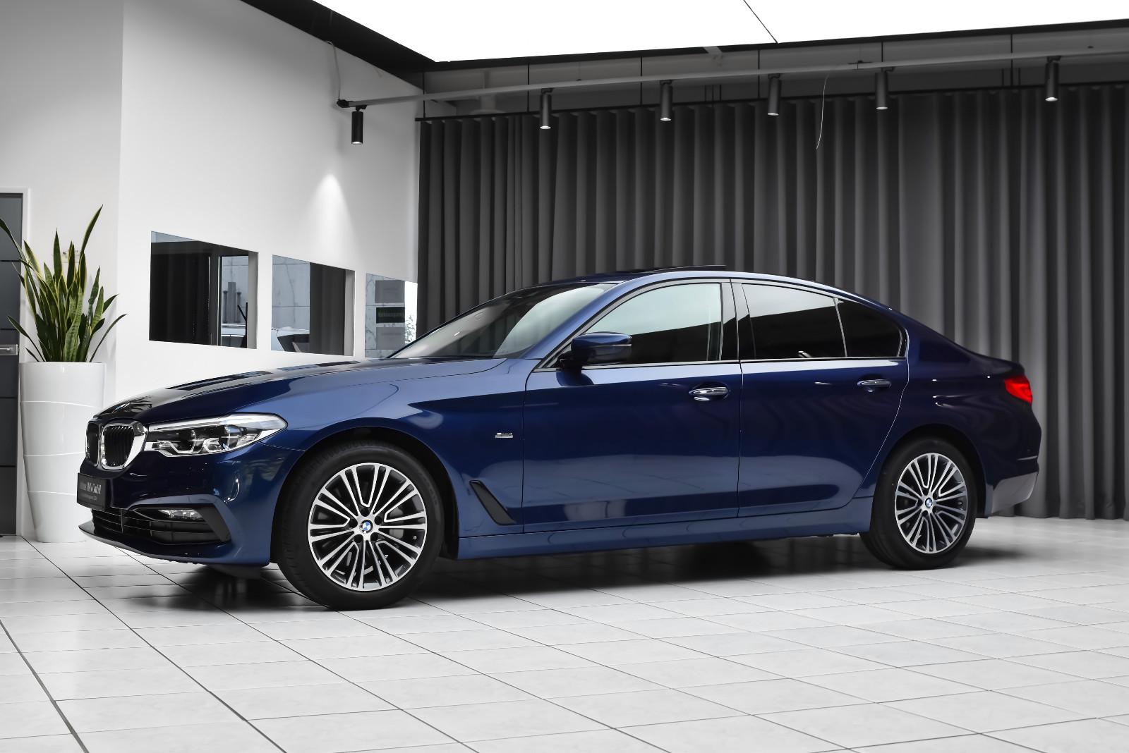 BMW 530D 3.0 265ch SPORT LINE - HUD - CUIR - TOIT PANORAMIQUE - CHAUFFAGE AUXILIAIRE