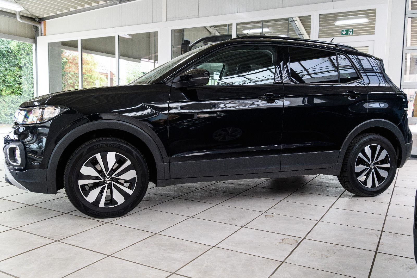 Fahrzeugabbildung Volkswagen T-Cross +SHZ +KAMERA +NAVI +ACC
