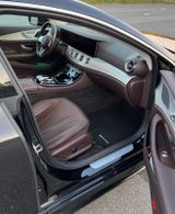 Mercedes-Benz CLS 350 4Matic AMG Line 360 Multibeam 20" - Mercedes-Benz: Schwarz, Cl