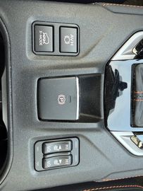 Subaru XV Exclusive Autom.4X4+LED+Navi+Shz+Kamera+