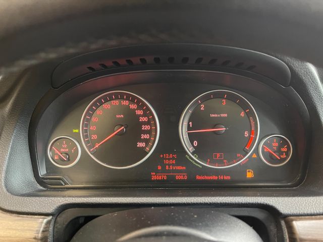 BMW 530 Gran Turismo *HUD*PANO*NAVI*LEDER*KAMERA*