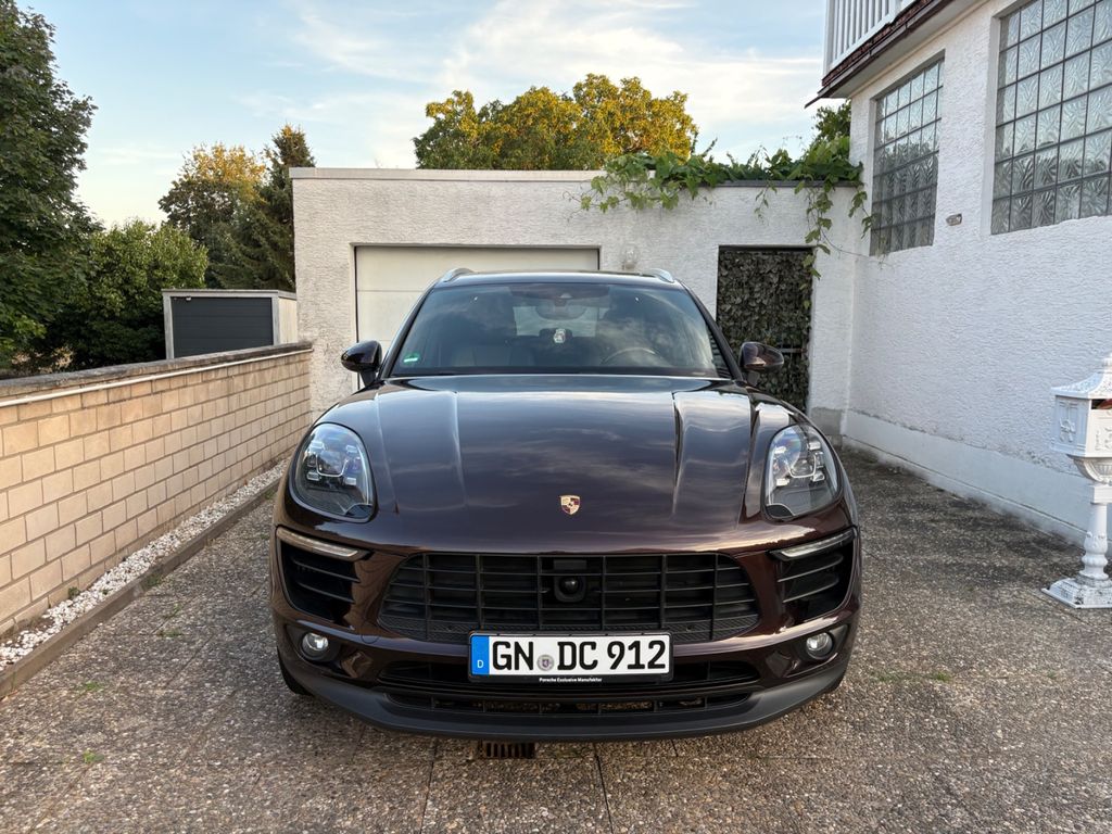 Image of Porsche Macan