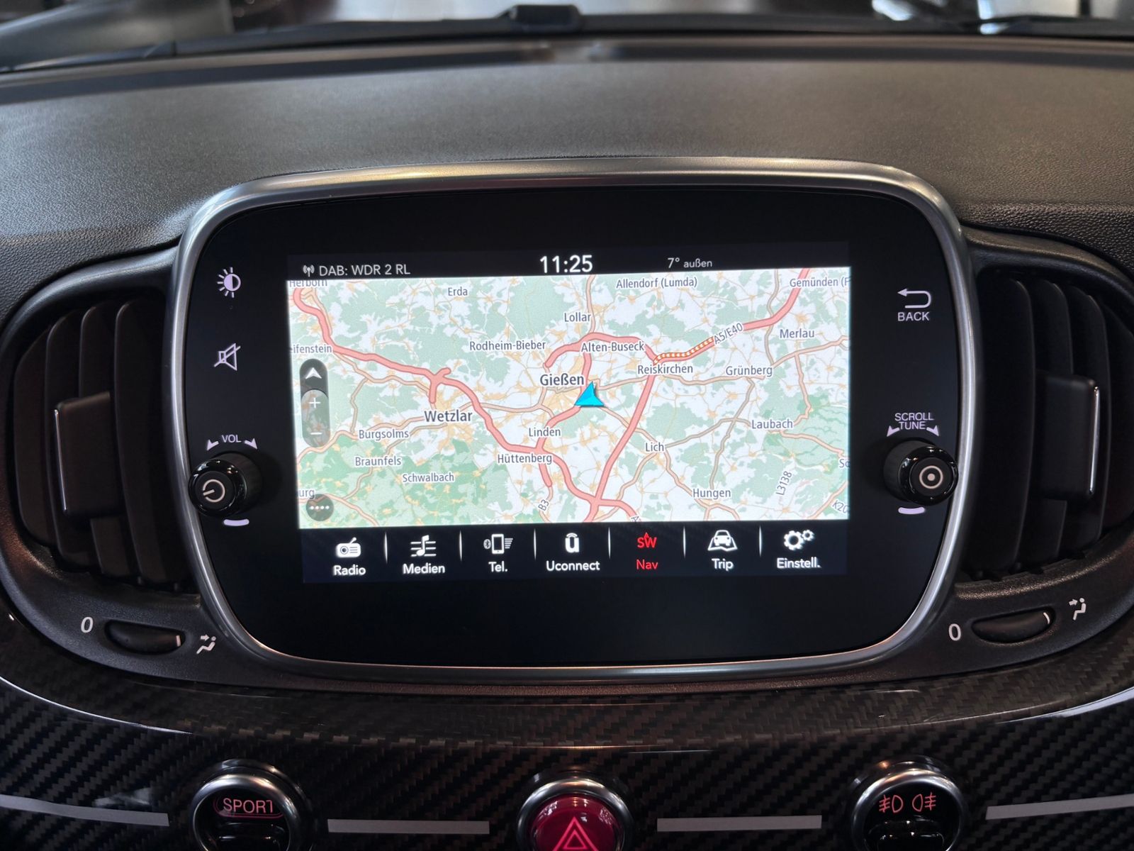 Fahrzeugabbildung Abarth 695C  Rivale  XENON LEDER ALU