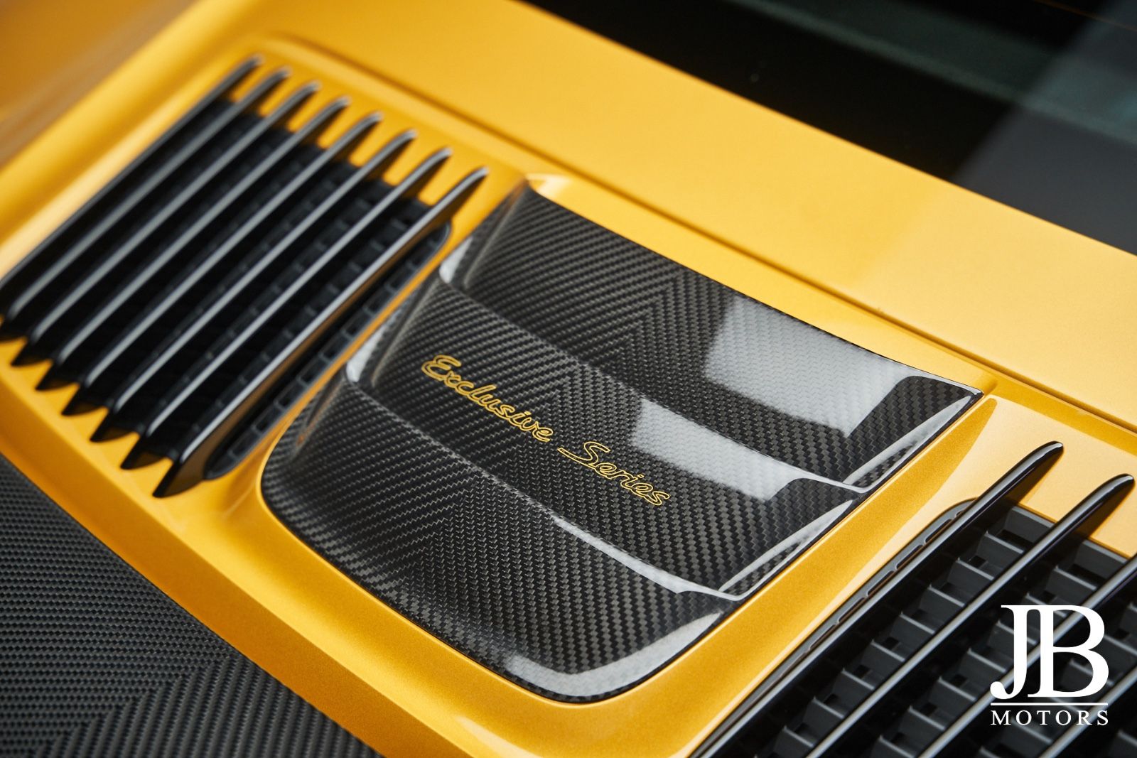 Fahrzeugabbildung Porsche 911 Turbo S Exclusive Series Burmester Lift