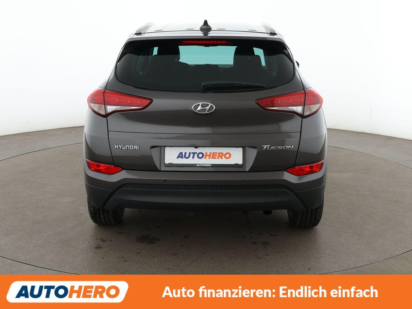 Hyundai Tucson 1.6 Trend blue 2WD *NAVI*CAM*PDC*SHZ*AHK*
