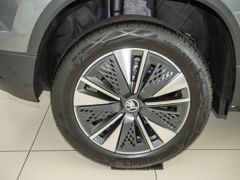 Foto Nummer 5: SKODA Karoq