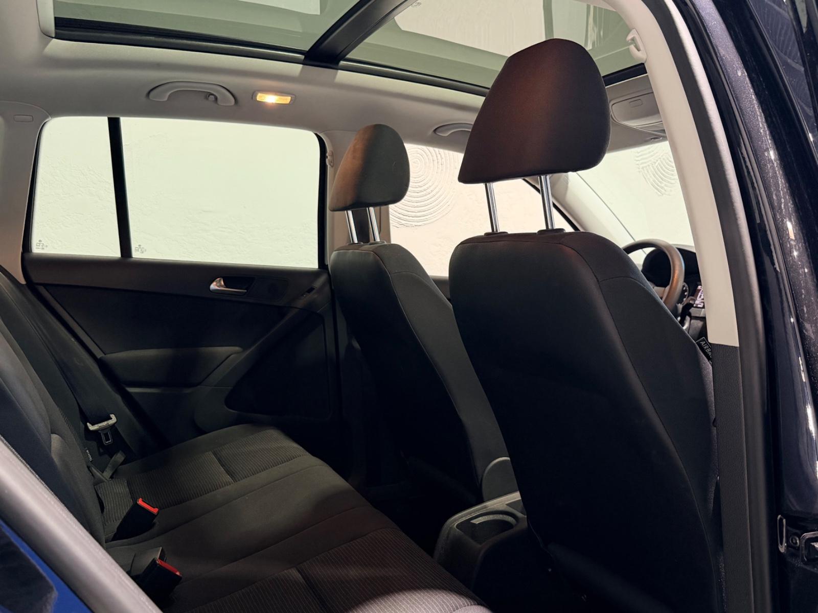 VOLKSWAGEN TIGUAN TRACK & FIELD 2.0 TSI 179ch 4MOTION BVA Toit pano Sièges chauffants Crochet attelage Historique présent - 2EME MAIN