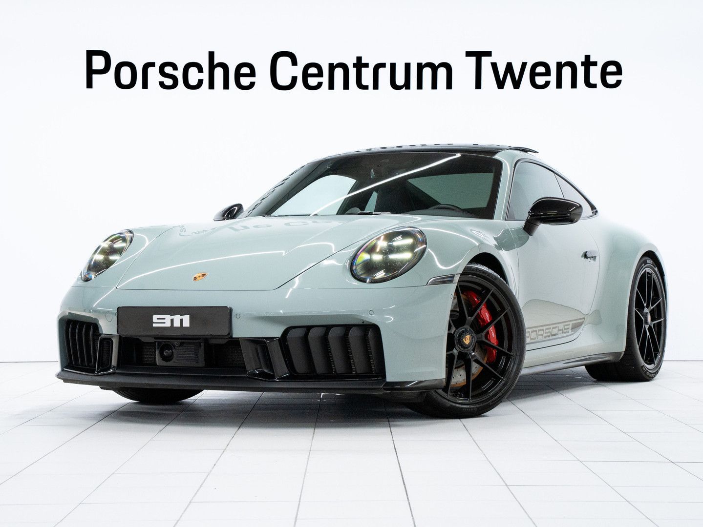 PORSCHE 992 Carrera GTS