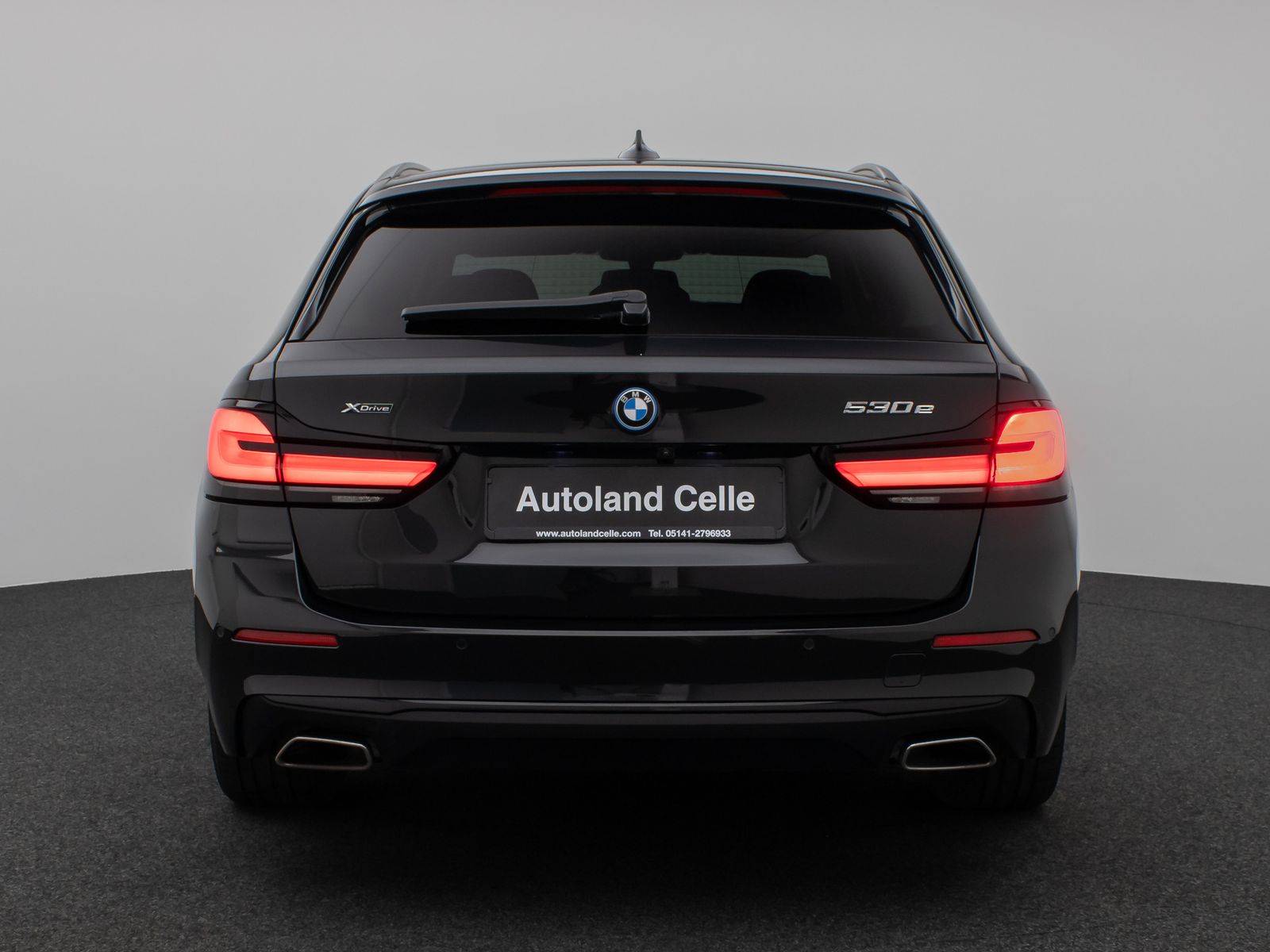 Fahrzeugabbildung BMW 530e xD Kamera Komfort DisplKey Alarm