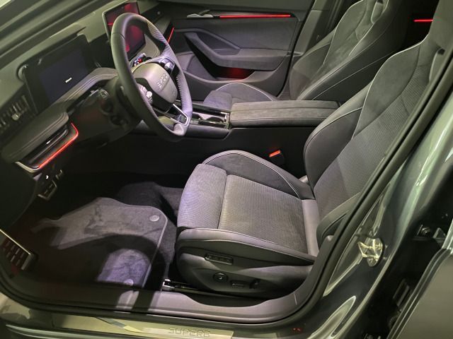 Superb Combi Sportline 2.0 TDI DSG AHK+NAVI+MATR