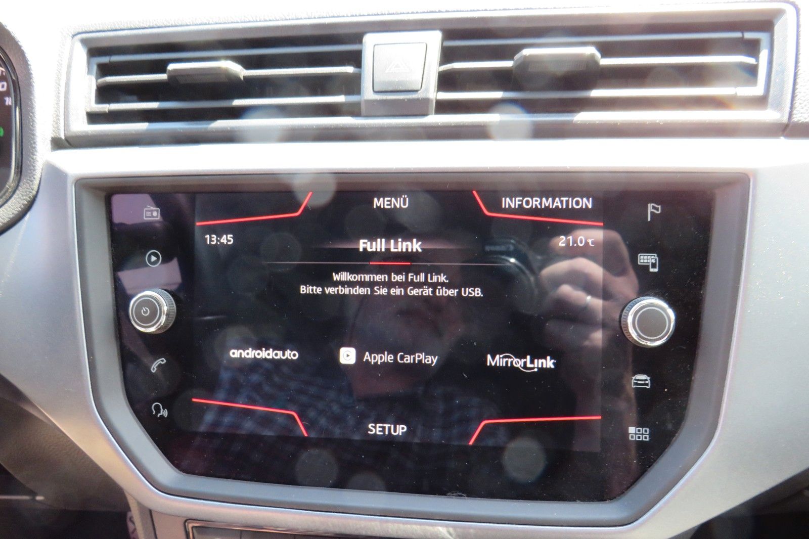 Fahrzeugabbildung SEAT Arona Style DSG PDC APP-CONNECT DAB 1.HAND