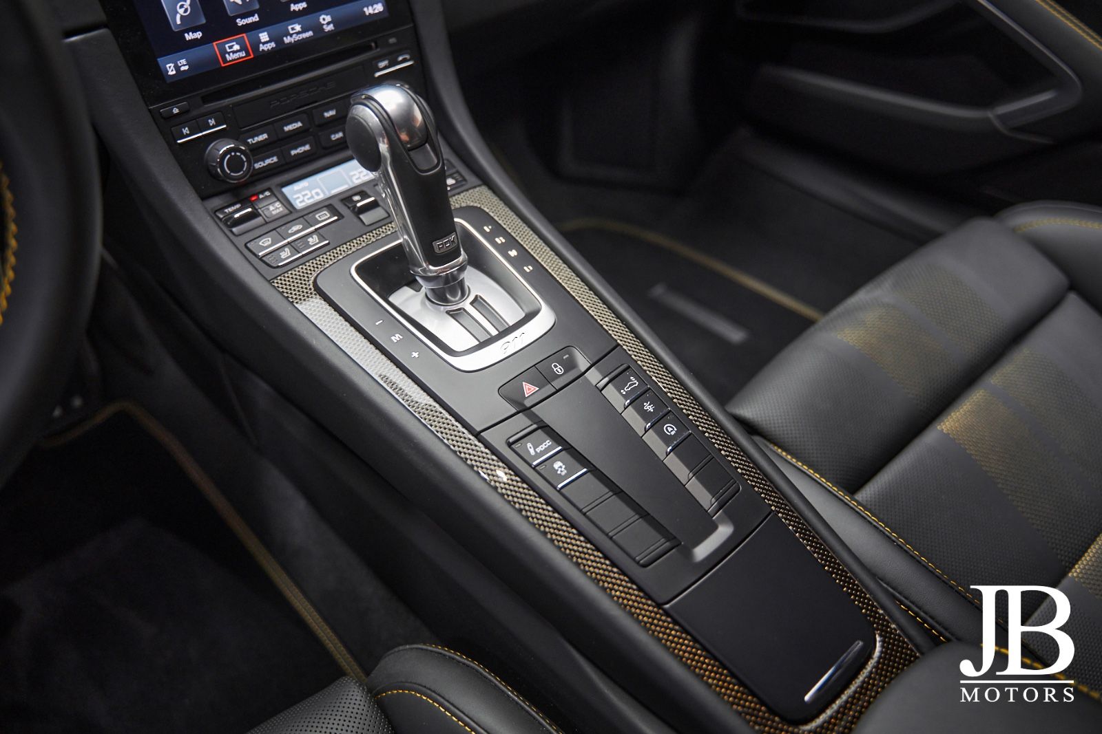 Fahrzeugabbildung Porsche 911 Turbo S Exclusive Series Burmester Lift