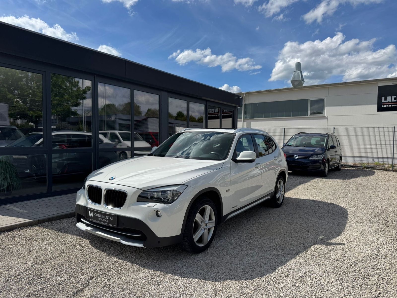 BMW X1 X1 20 d xDrive*Navi.Prof*PDC*Bi-Xenon*, Ansicht 3