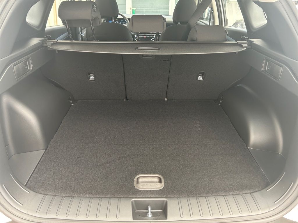 Fahrzeugabbildung Hyundai TUCSON 1.6 T-GDI 2WD 6-MT Select 2xKlima KlimaA