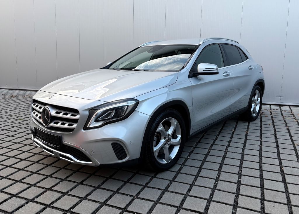 Image of Mercedes-Benz GLA 250