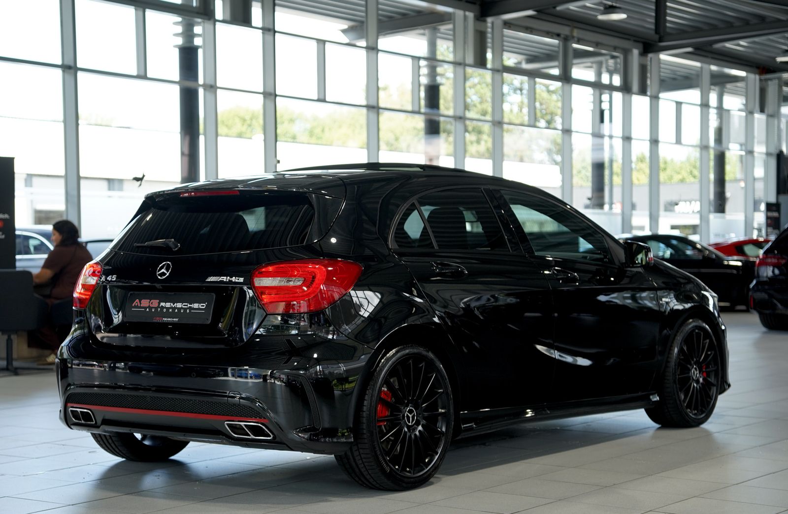 Mercedes Benz A 45 Amg