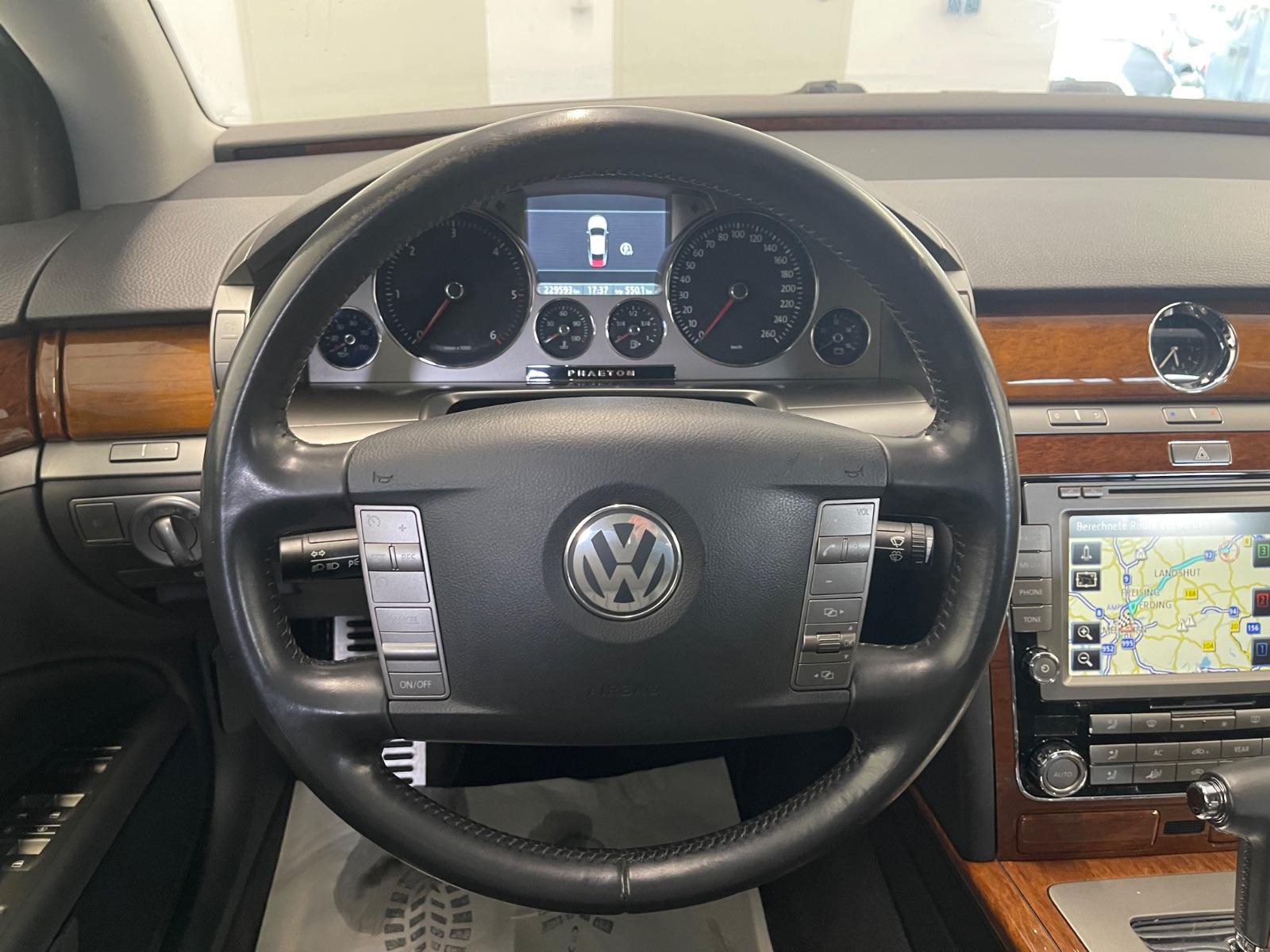 Volkswagen Phaeton 4Motion 3.0 TDI*HU-05.2028*Bi-Xenon*SHZ*