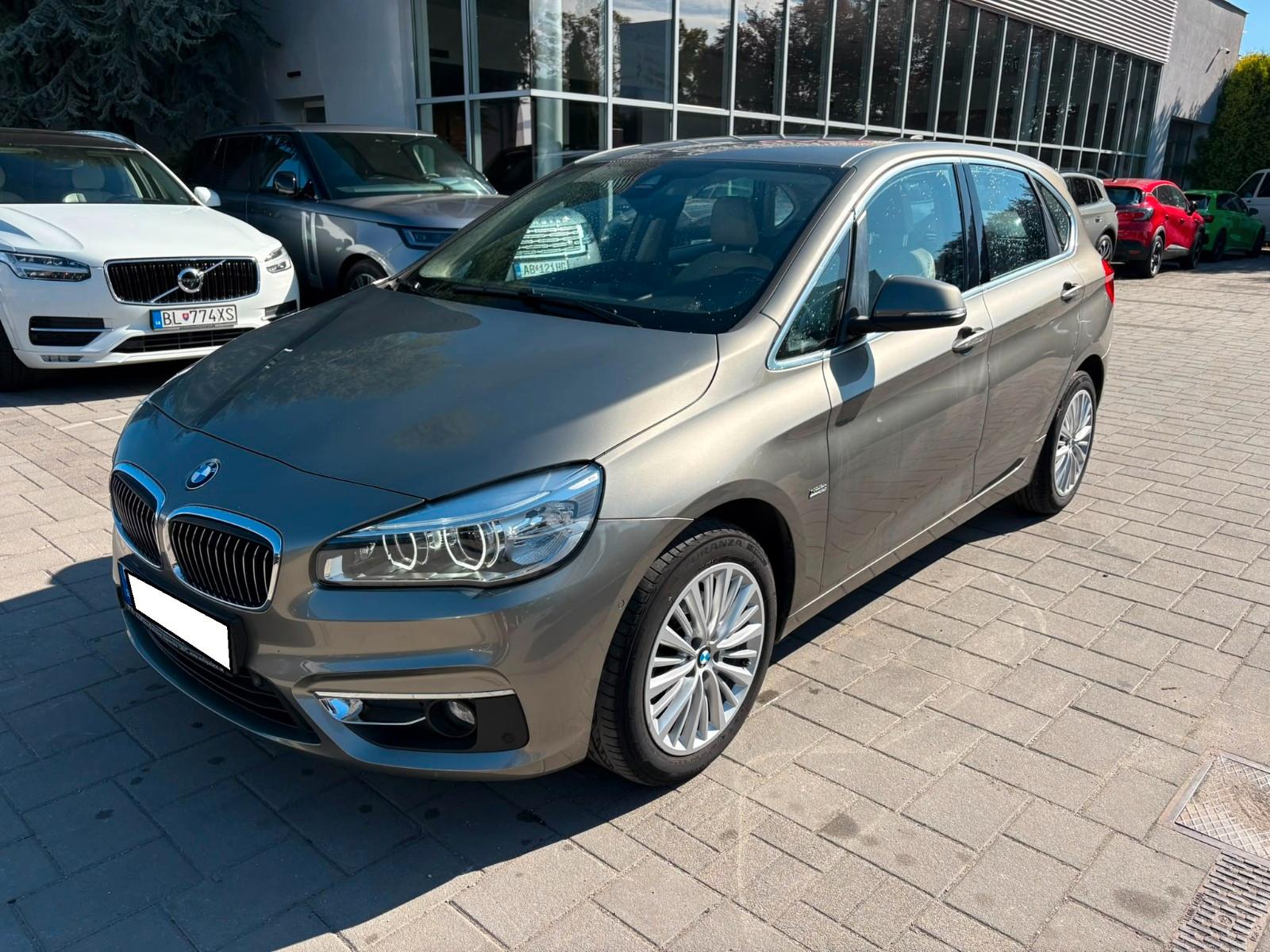 BMW 218 2 Active Tourer 218 i Luxury Line