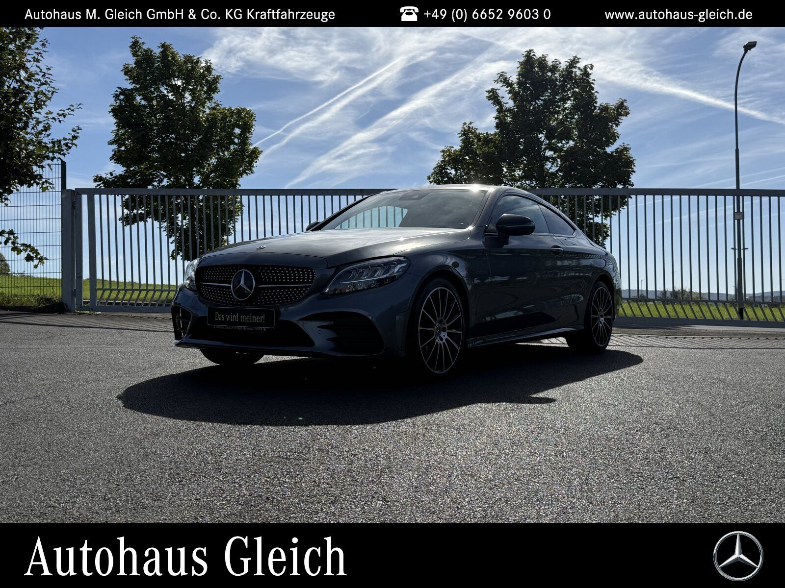 Fahrzeugabbildung Mercedes-Benz C 180 Coupe AMG-Line Interieur/Navi/LED