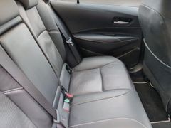 TOYOTA Corolla 2.0 Hybrid Lounge~HuD~JBL~Leder