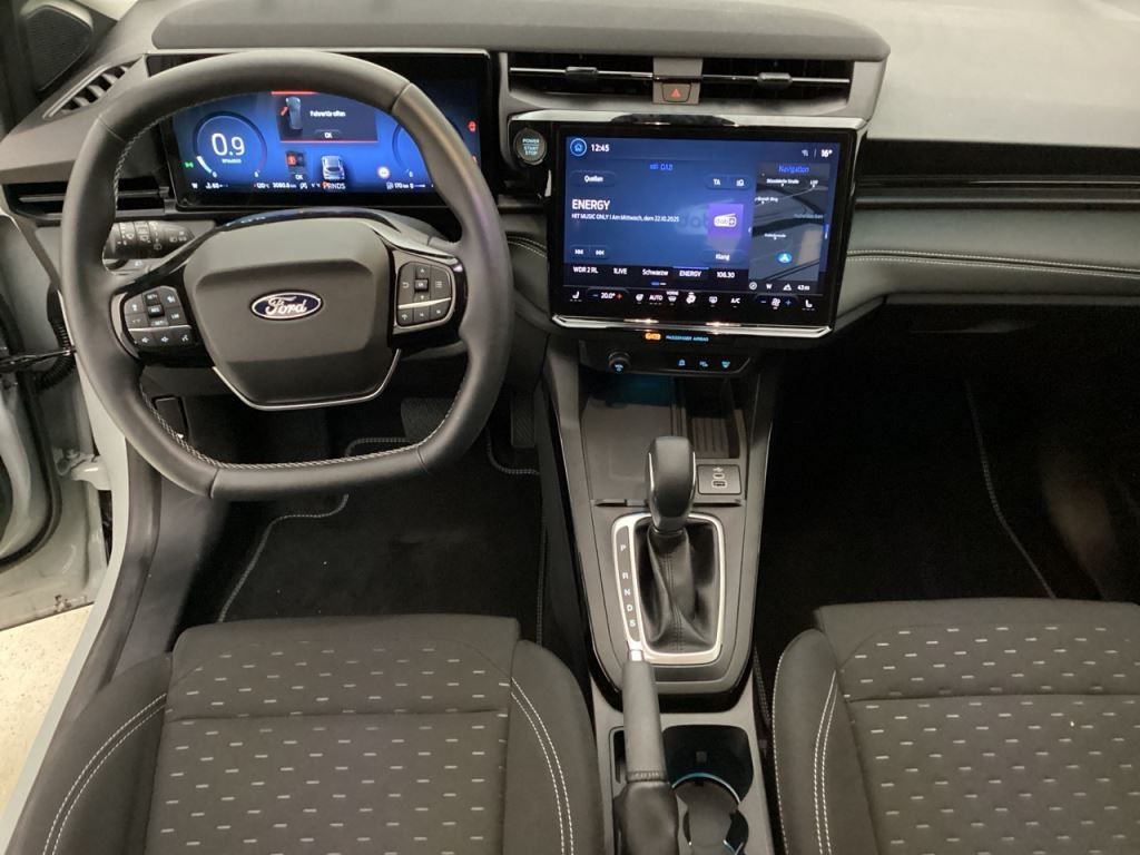 Fahrzeugabbildung Ford Puma Titanium Navi LED ACC El. Heckklappe