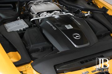 Fahrzeugabbildung Mercedes-Benz AMG GT C Roadster Keramik Carbon Night Burmester