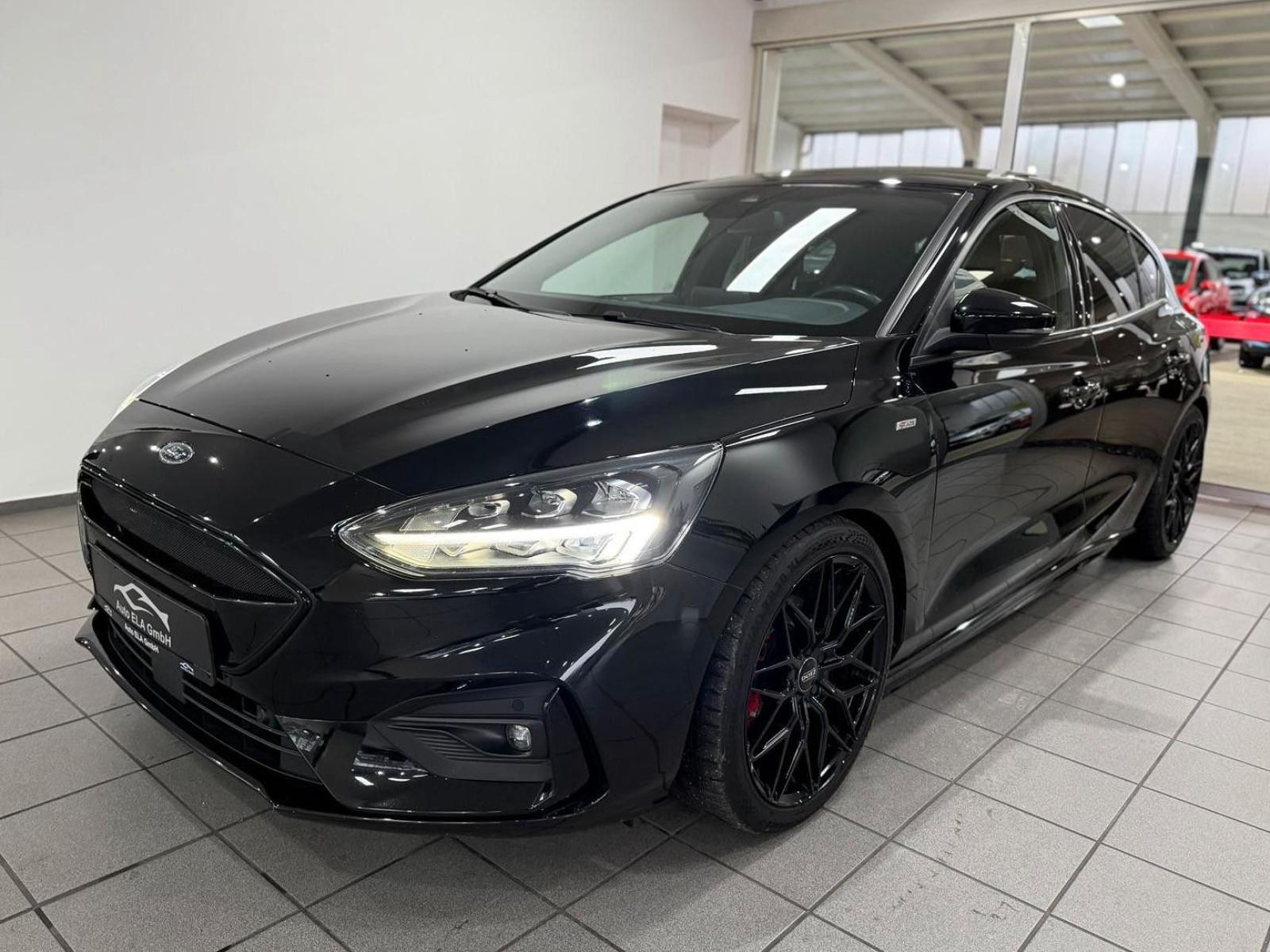 Ford Focus Lim. ST-Line X 1.Hand|Pano|Kamera|Navi